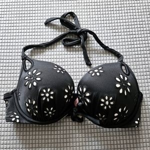 VS Bikini Adds 2 Cup Sizes Bombshell Top